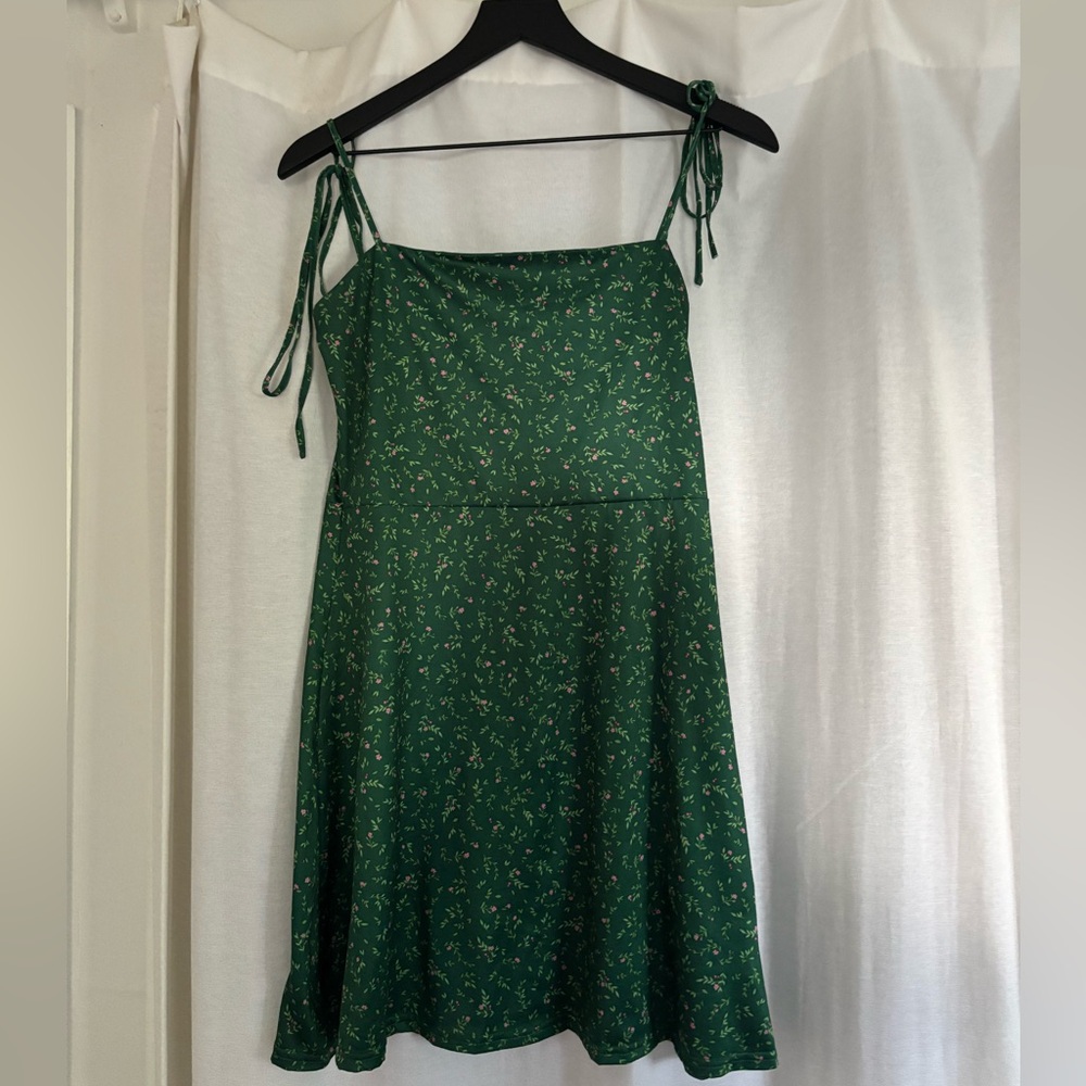 Francesca’s Green Floral Mini Dress